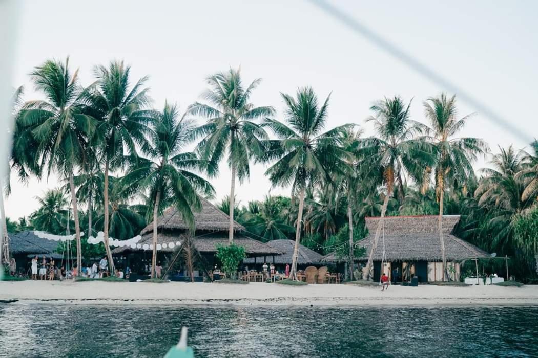 Bayud Boutique Resort General Luna  Exterior photo